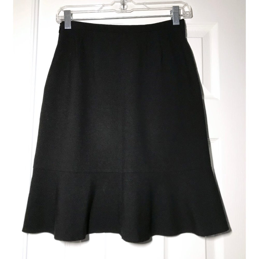 The Limited Black Ruffle Hem Skirt Size 0, XS
